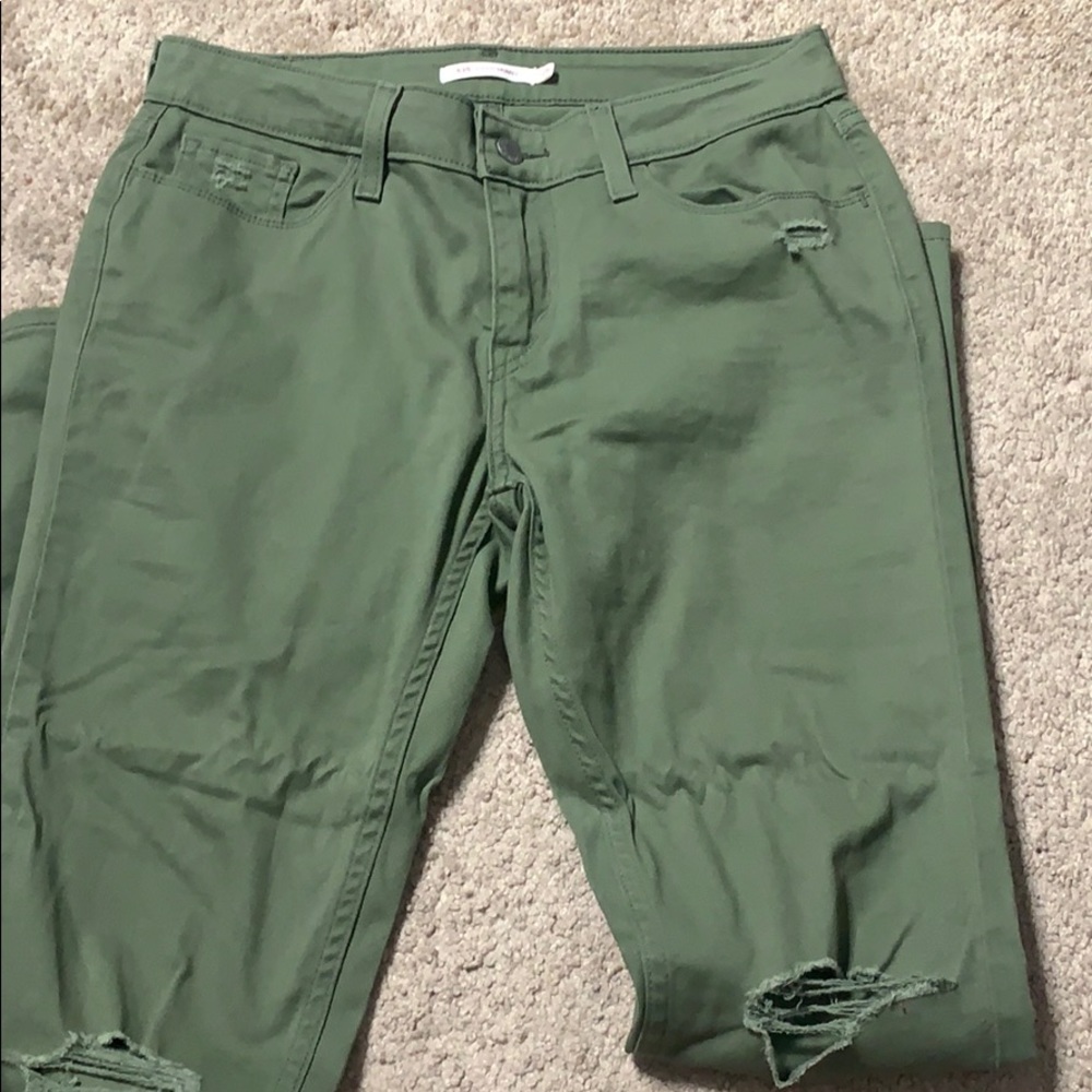 NWOT Women’s Levi’s skinny jeans